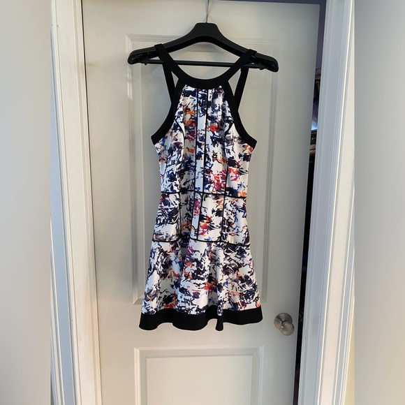 Beautiful Parker Dress with tags still on - Picture 1 of 4